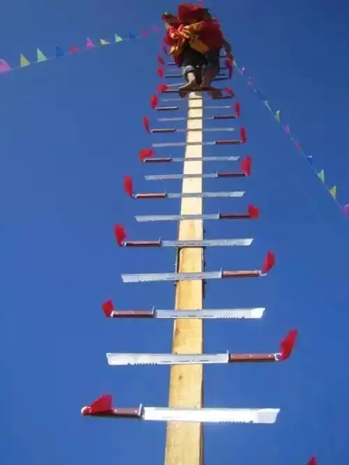 1760317726518725.png 刀山.png